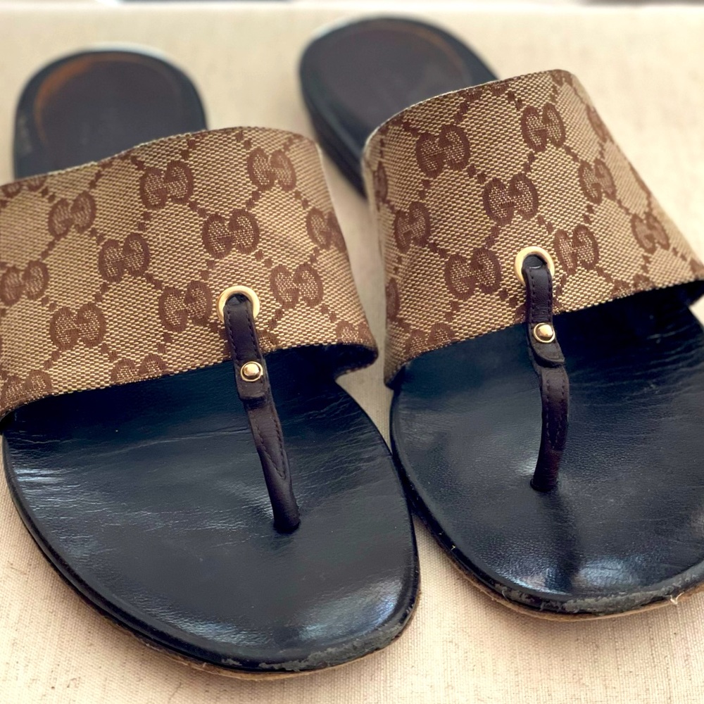 Gucci Sandals! 🩴